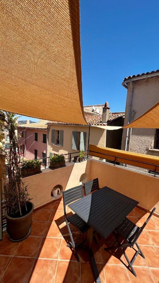 Saint-Tropez Centre - Grand Studio Avec Terrasse Экстерьер фото